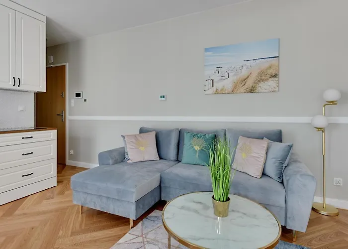 Wave Apartments - Yacht Park
